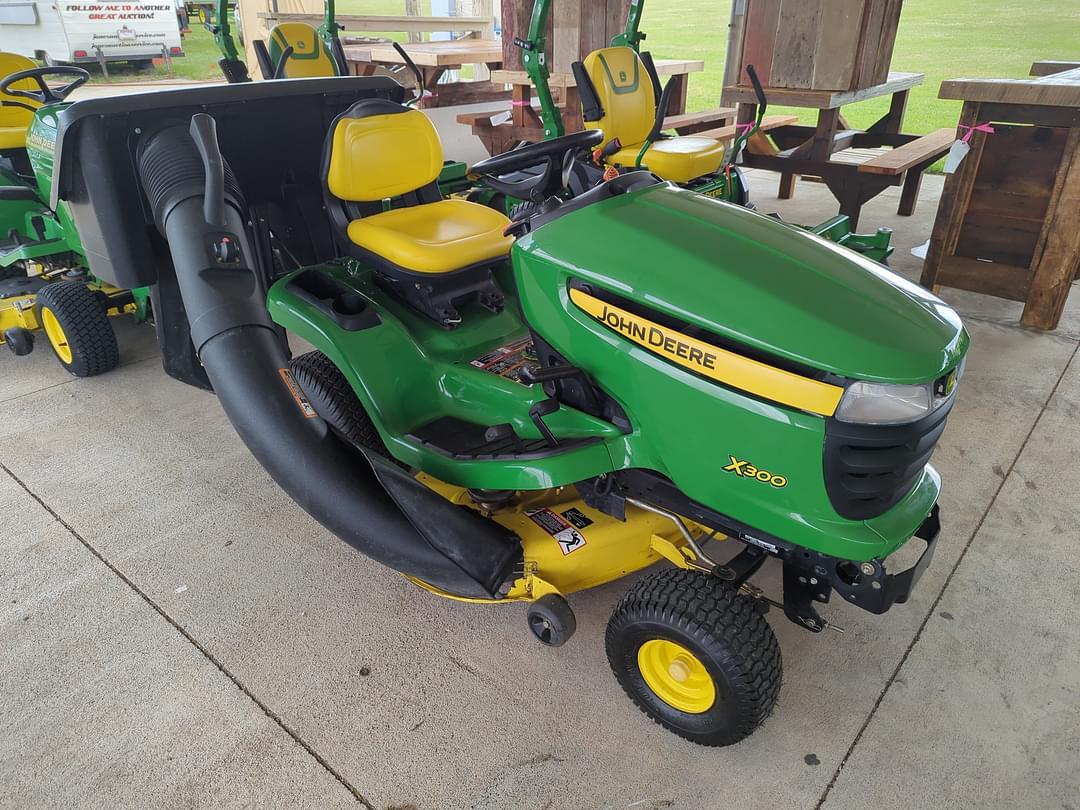 Image of John Deere X300 Primary image