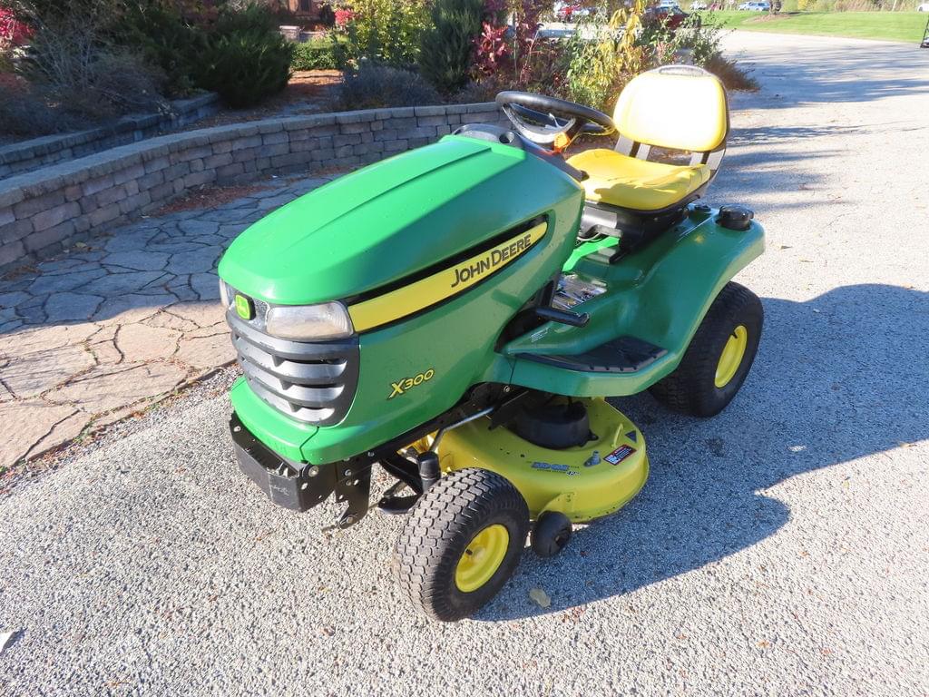 Image of John Deere X300 Primary image
