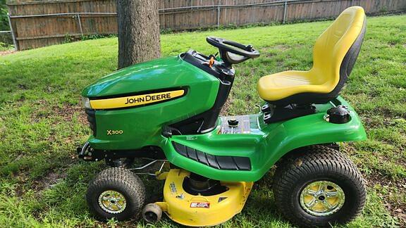 Image of John Deere X300 Primary image