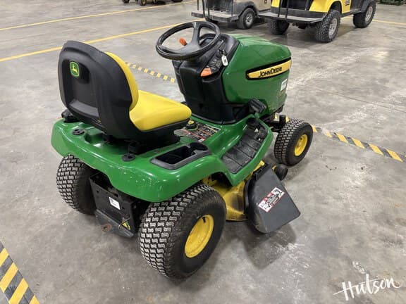 Image of John Deere X300 equipment image 3