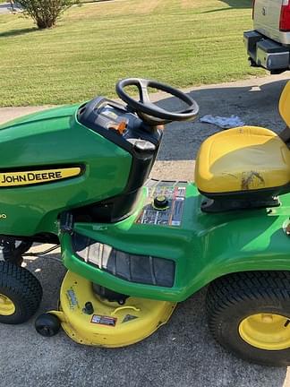 Image of John Deere X300 equipment image 1