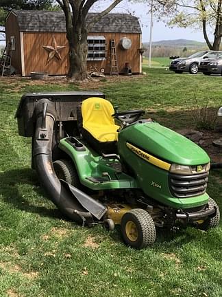 Image of John Deere X304 Image 1
