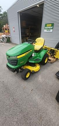 Image of John Deere X304 Primary image