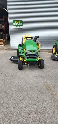 Image of John Deere X304 equipment image 3