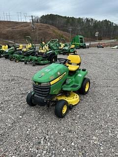 Image of John Deere X304 equipment image 1