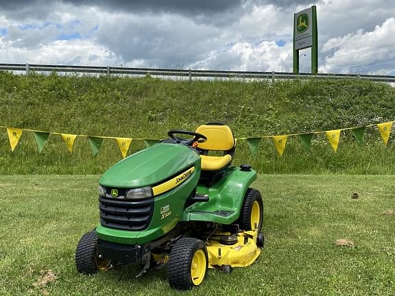 Image of John Deere X320 Primary image