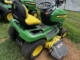 Image of John Deere X320 equipment image 1