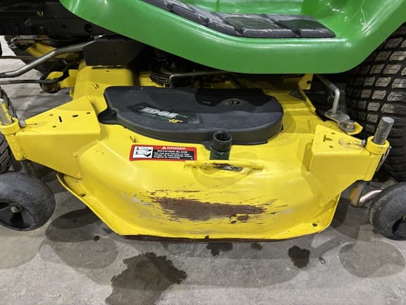 Image of John Deere X320 equipment image 3