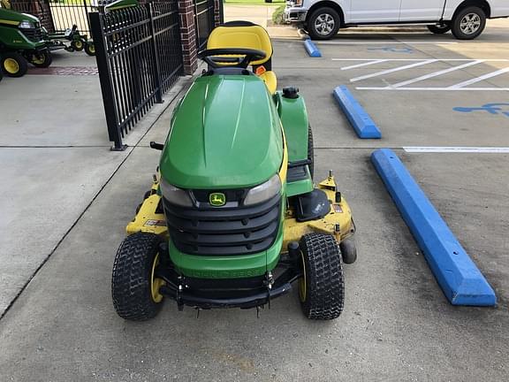 Image of John Deere X320 equipment image 1