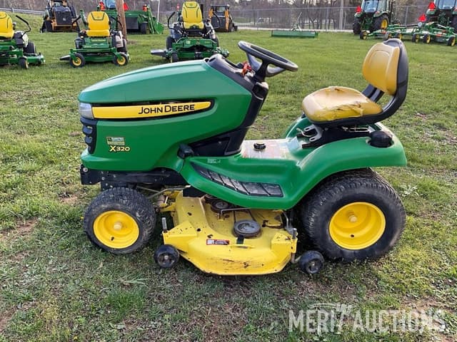 Image of John Deere X320 equipment image 1