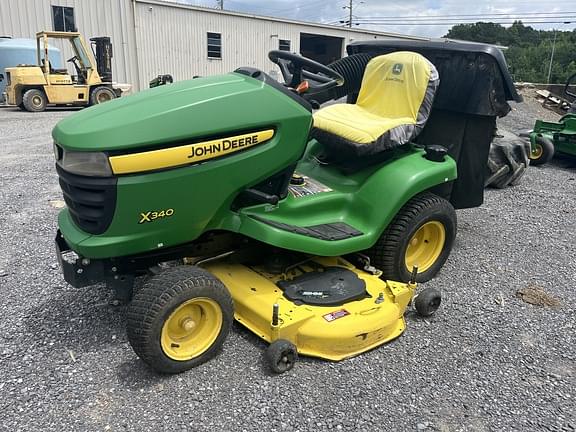 2009 John Deere X340 Equipment Image0