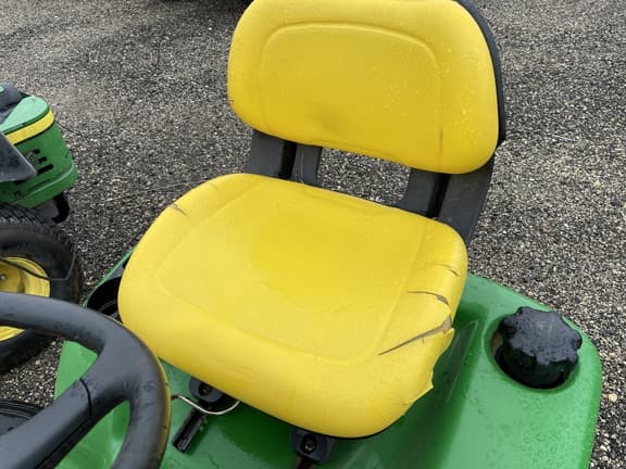 Image of John Deere X360 equipment image 4