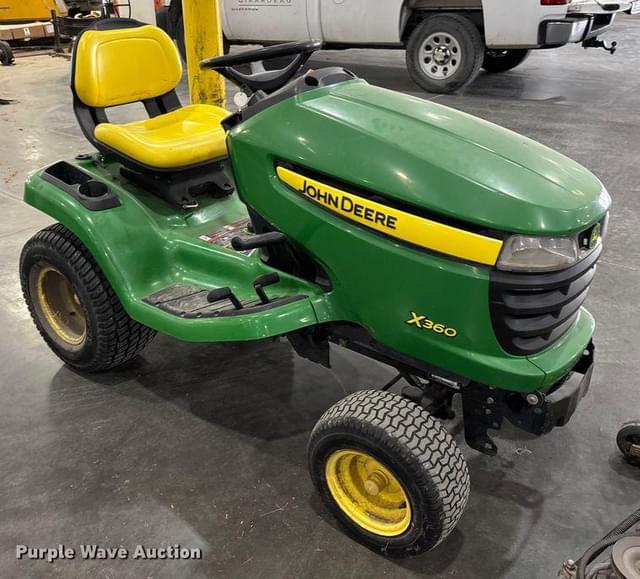 Image of John Deere X360 equipment image 2