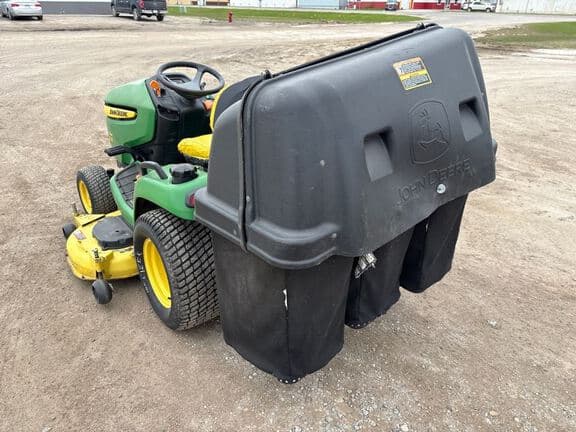 Image of John Deere X500 equipment image 2