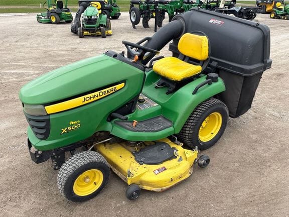 2009 John Deere X500 Equipment Image0
