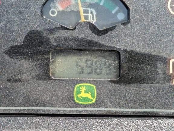 Image of John Deere X500 equipment image 4