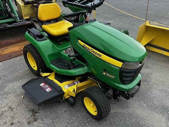 Image of John Deere X500 Primary image
