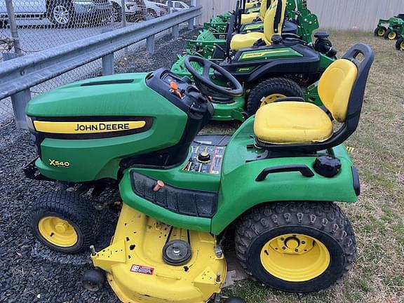 Image of John Deere X540 equipment image 1