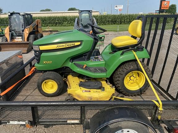 Image of John Deere X540 equipment image 1