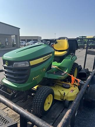 Image of John Deere X540 equipment image 1