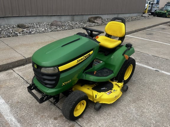 2009 John Deere X540 Equipment Image0