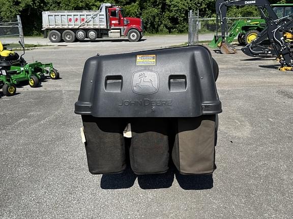 Image of John Deere X540 equipment image 4