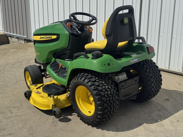 Image of John Deere X540 equipment image 2