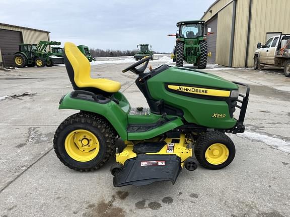 Image of John Deere X540 equipment image 1