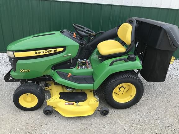 Image of John Deere X540 equipment image 1