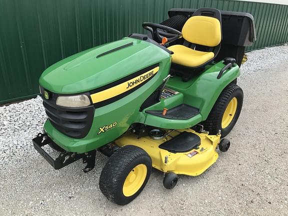 Image of John Deere X540 Primary image