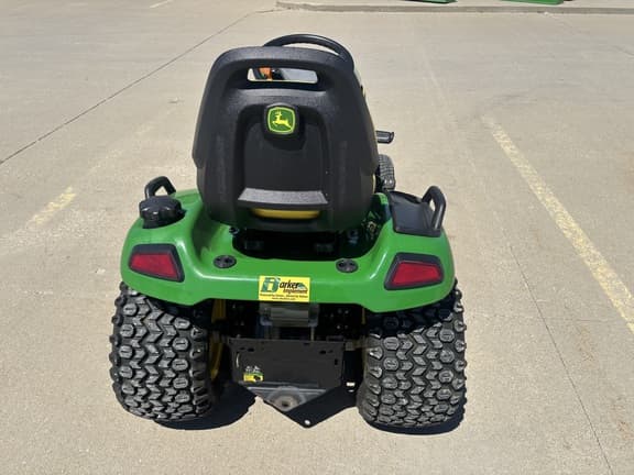 Image of John Deere X540 equipment image 3