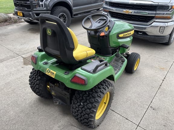 Image of John Deere X540 equipment image 4