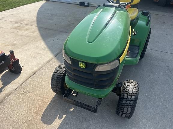 Image of John Deere X540 equipment image 1