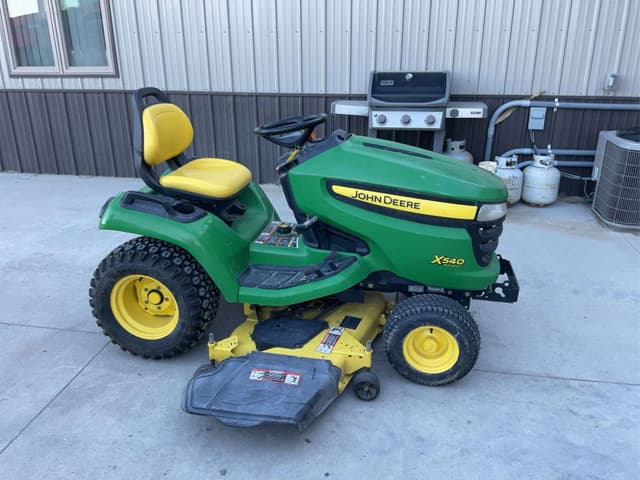 Image of John Deere X540 equipment image 3