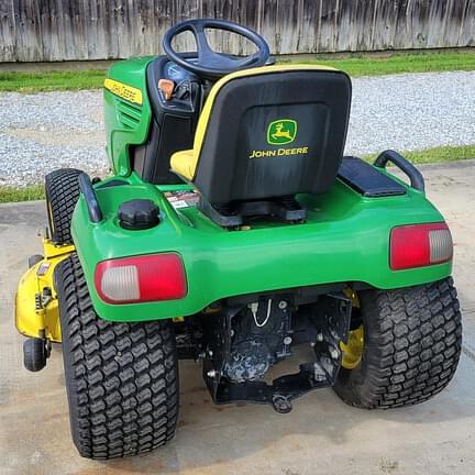 Image of John Deere X700 equipment image 3