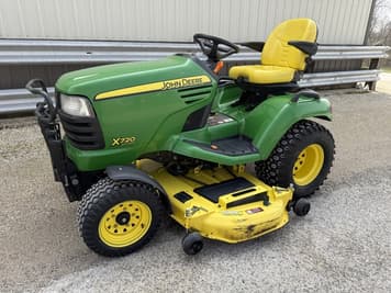Main image John Deere X720