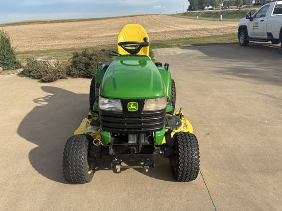 Image of John Deere X729 equipment image 2