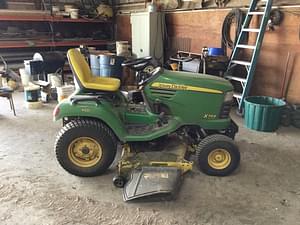 2009 John Deere X744 Image