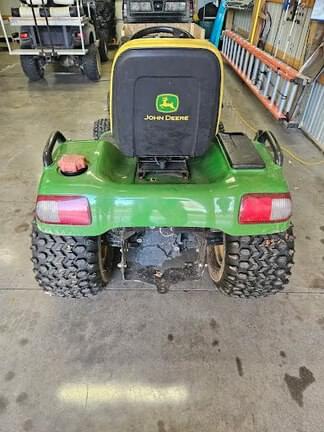 Image of John Deere X748 equipment image 2