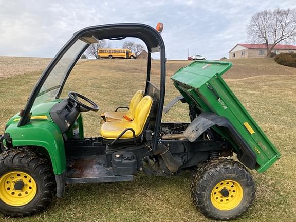 Image of John Deere Gator XUV 620i equipment image 1