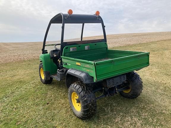 Image of John Deere Gator XUV 620i equipment image 3