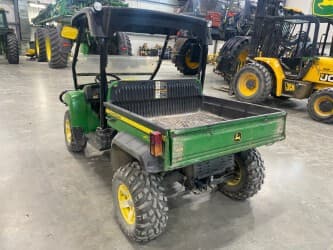 Image of John Deere Gator XUV 620i equipment image 1