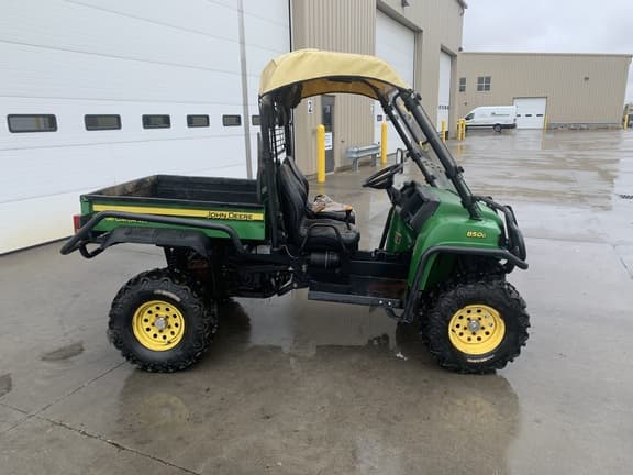 Image of John Deere XUV 850D equipment image 1