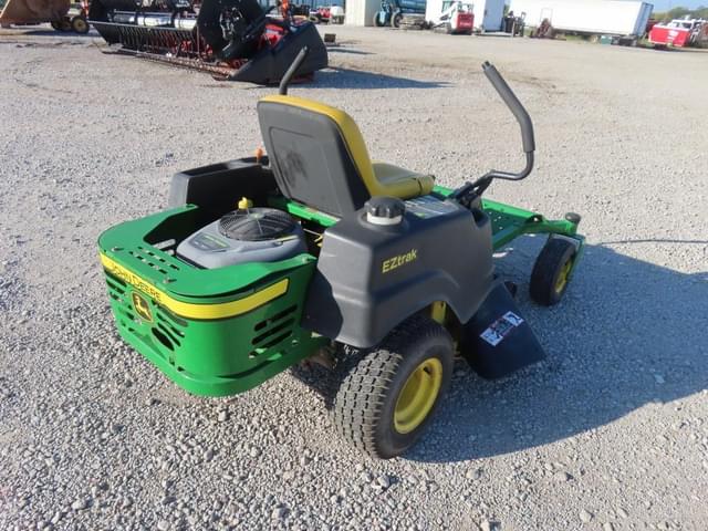 Image of John Deere Z225 equipment image 3