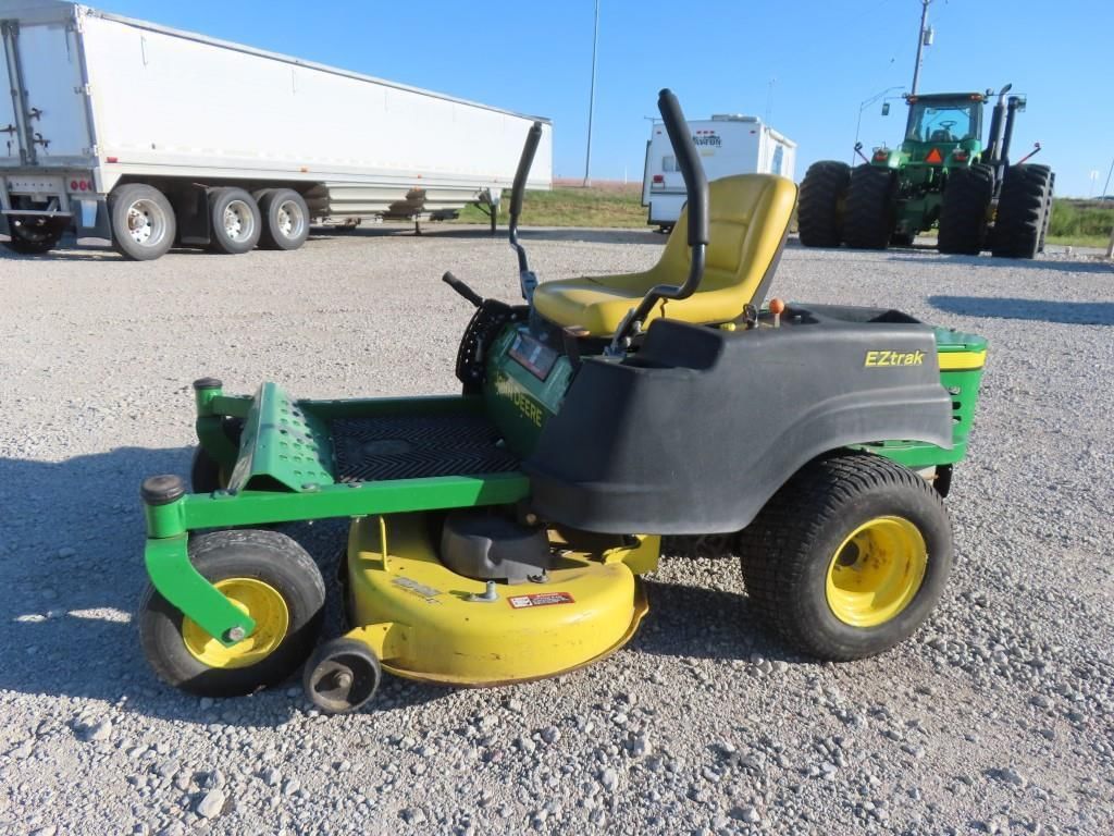 2009 John Deere Z225 Equipment Image0