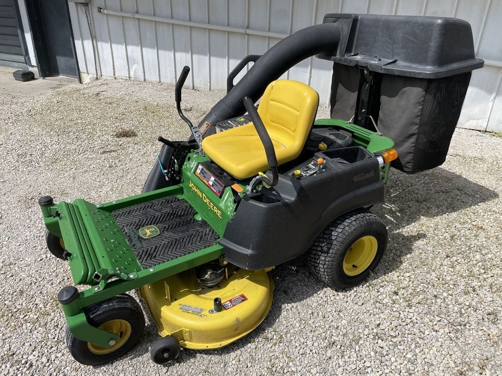 2009 John Deere Z225 Equipment Image0