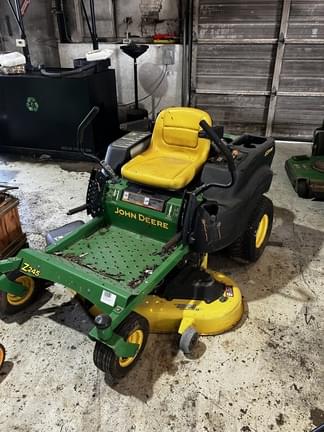 Image of John Deere Z245 Primary image