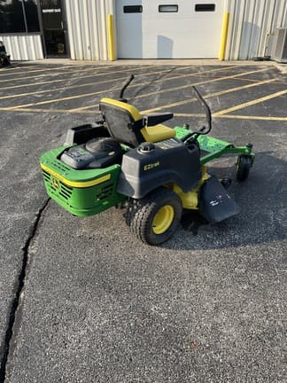 Image of John Deere Z245 equipment image 4