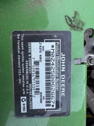 Image of John Deere Z425 equipment image 3