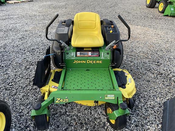 Image of John Deere Z425 Image 1